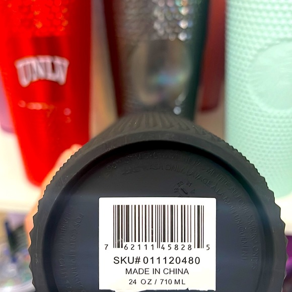 ❌LAST ONE LEFT❌Starbucks Matte Black studded tumbler cup🖤🖤 - Picture 4 of 4